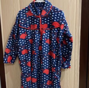 Cozy Polka Dot Lounger