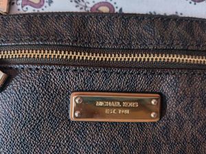 Michael Kors Jet Set Travel Large Logo Wristlet