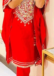Elegant Red Embroidered Kurta Set