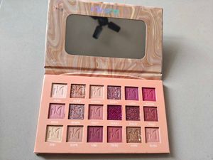 Miss Claire Eyeshadow Palette
