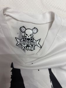 GRENZGAENGER Skull &amp; Pistons T-Shirt
