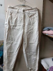 Cream Colored High Waisted Jeans
