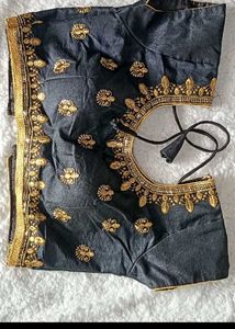 Embroidered Blouse Set - Gold &amp; Navy