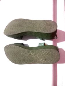 Stylish Olive Green Wedge Sandals