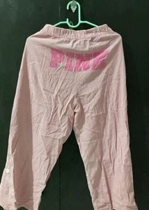 Trackpants