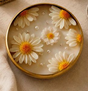 Daisy Flower Urli Candle