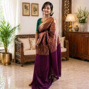 Elegant Purple &amp; Gold Violet Veena Saree