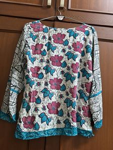 Women Floral &amp; Geometric Print Top
