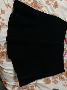 Chic Black Velvet Mini Skirt