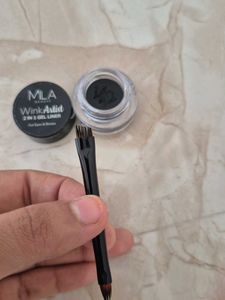 MILA BEAUTE WinkArtist 2-in-1 Gel Liner