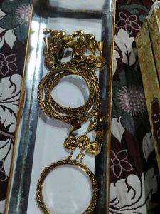 Beautiful Set of Bangles