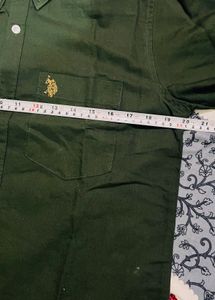 Men's Classic Green Button-Down Shirt
