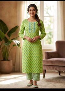 Green Printed Kurta Set with Trousers