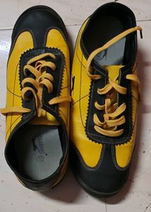 SLAZENGER Yellow &amp; Black Casual Sneakers