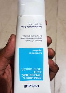 The Derma Co. Hyaluronic Sunscreen Aqua Gel SPF 50