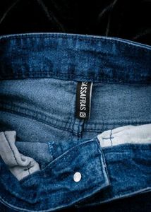Side Slit Highrise Stretchable Jeans