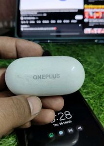 OnePlus buds Z2
