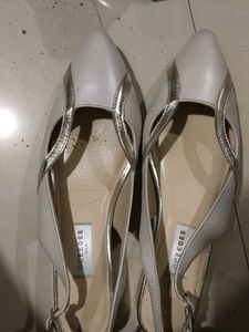 Elegant White & Gold Slingback Flats