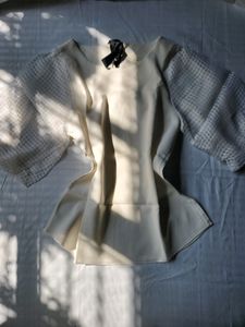 Korean White Puffy Sleeve Top