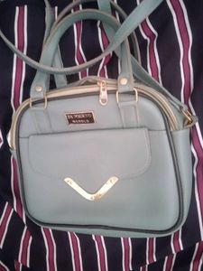 DA MILANO Shoulder Bag