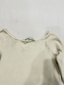 Bershka Ribbed Long Sleeve Crop Top