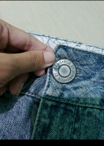 Distressed Y2k Mini Denim Skirt