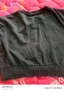 Graphic print top