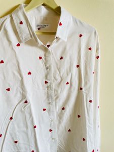 viral Heart Print White Shirt