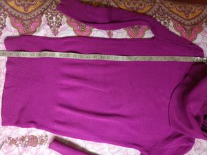 Warm Sweater With Neck Detailing