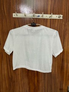 Graphic Print Cropped T-Shirt