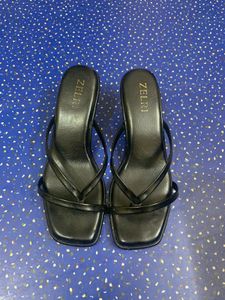 Classic kitten heels ⭐️