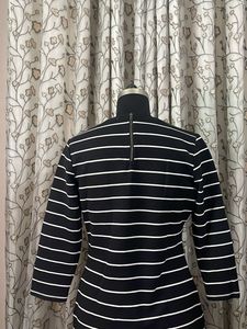 Chic Black &amp; White Striped Dress