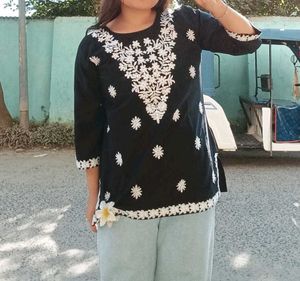 Beautiful ethnic black short kurti 🪷
