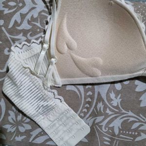 Cream Ribbed Lace Trim Push up Bralette