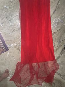 Stunning Red Evening Gown with net silhoutte