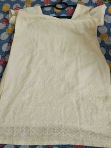 Embroidered White Cotton Kurti