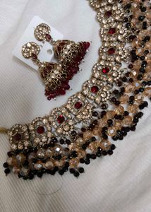 Elegant Kundan Necklace &amp; Earrings Set