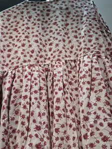 Chic Floral Print V-Neck Top