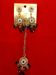 Earing or mangteeka set, made of nag