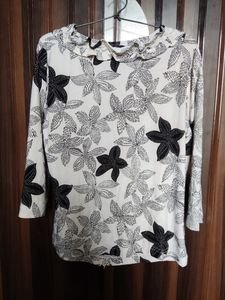 Floral Ruffle Blouse