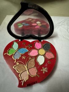 Makeup Box