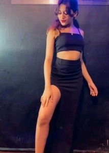 Chic Black Maxi Dress with Slit