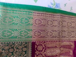 Green & Magenta Ethnic Saree