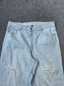Light Wash Distressed Wide Leg Jeans
