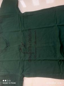 both for man and woman Comfortable Green T-Shirt w