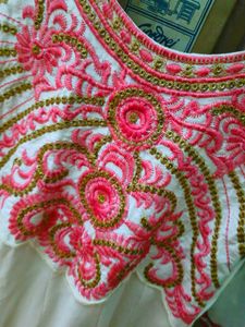Elegant White Kurta with Pink Embroidery