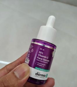 The Derma Co. 15% Vitamin C Face Serum