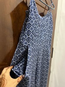 Blue &amp; White Geometric Print Jumpsuit
