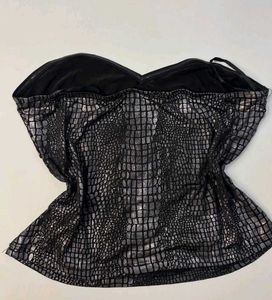 Chic Silver Crocodile Print Strapless Top