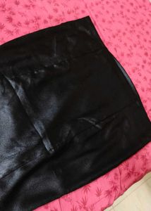 Guess Original Black Daiana Body Icon Mini Dress